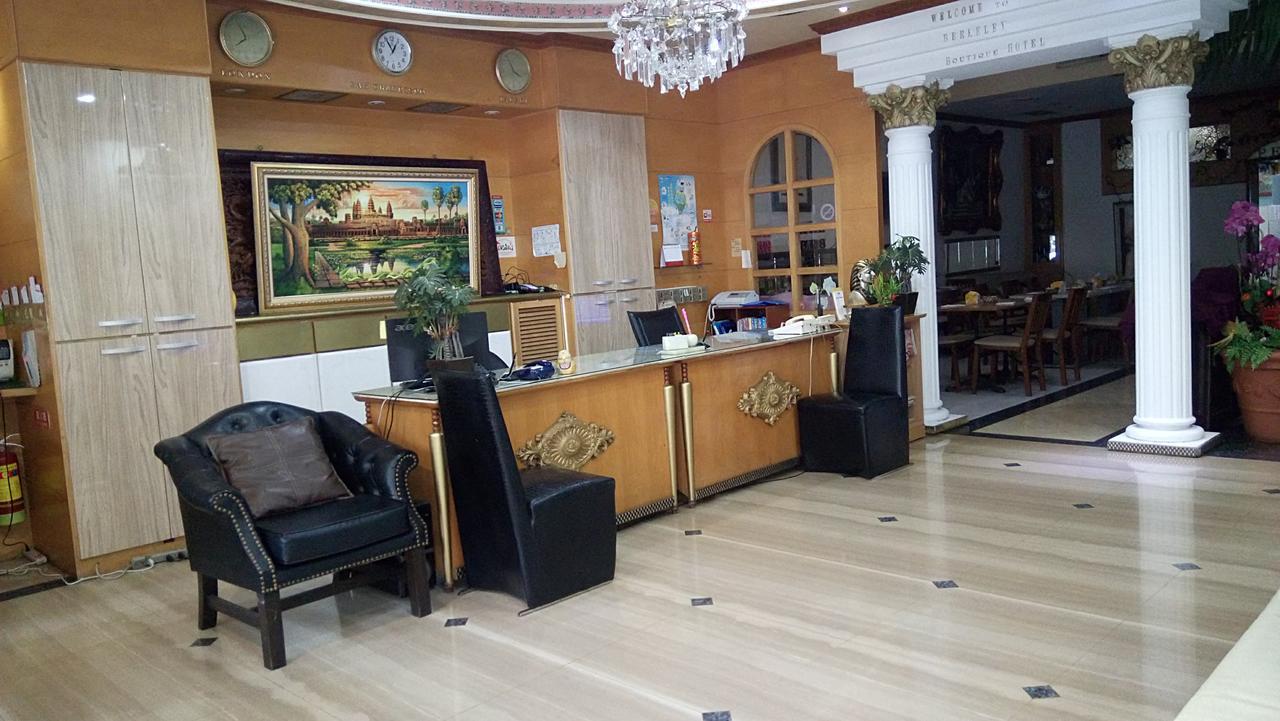Berkeley Business Hotel Zhongzheng Сіньчжу Екстер'єр фото