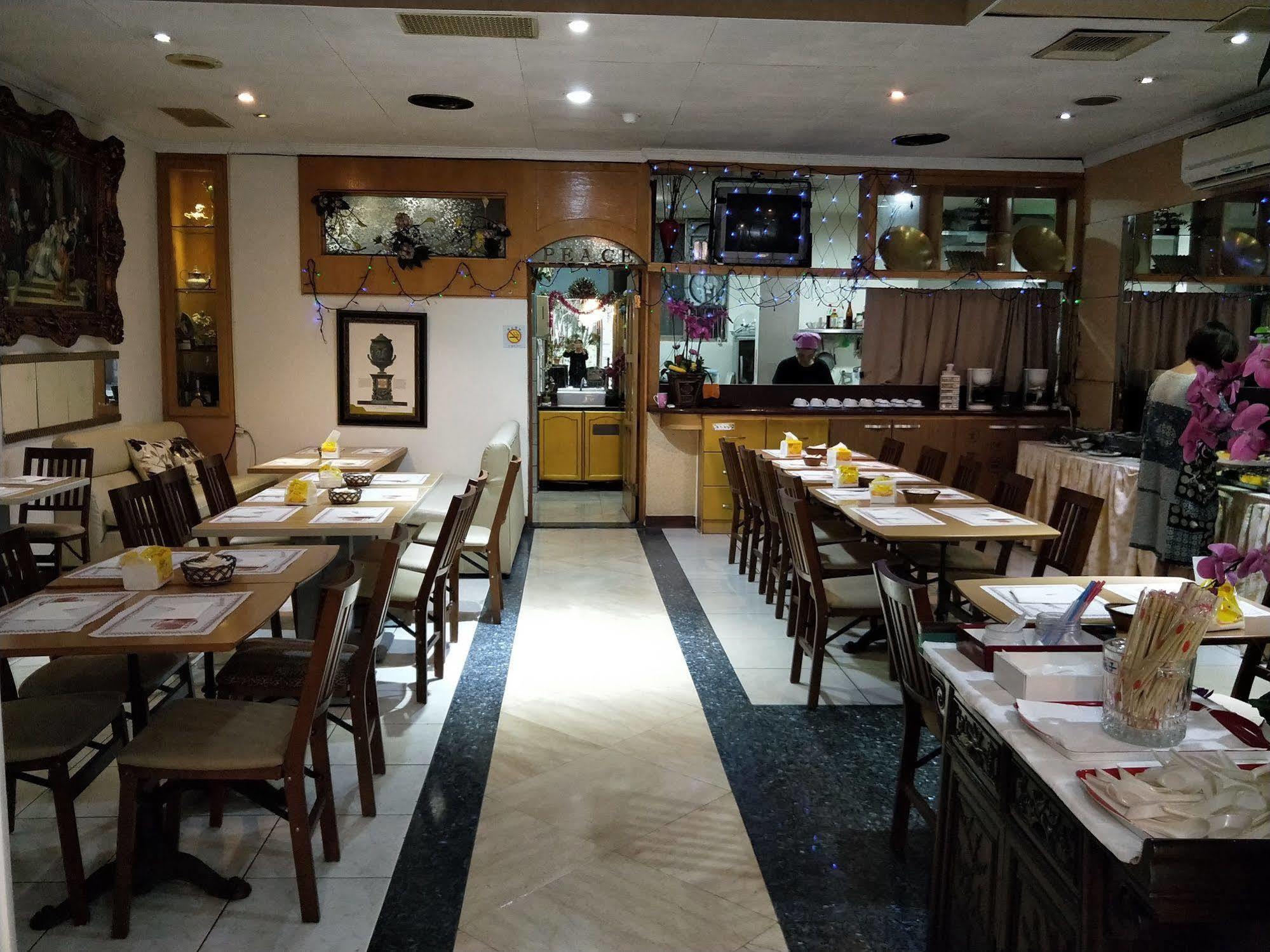 Berkeley Business Hotel Zhongzheng Сіньчжу Екстер'єр фото