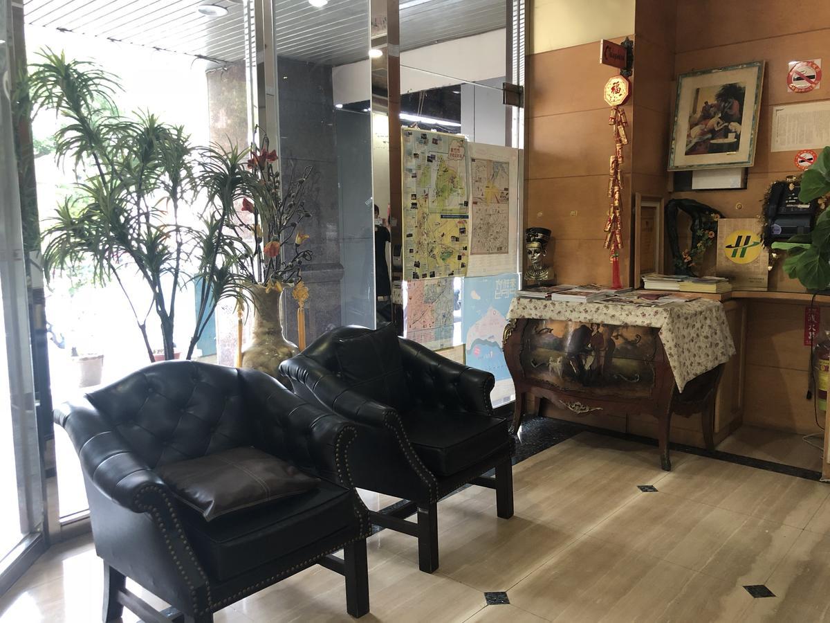 Berkeley Business Hotel Zhongzheng Сіньчжу Екстер'єр фото